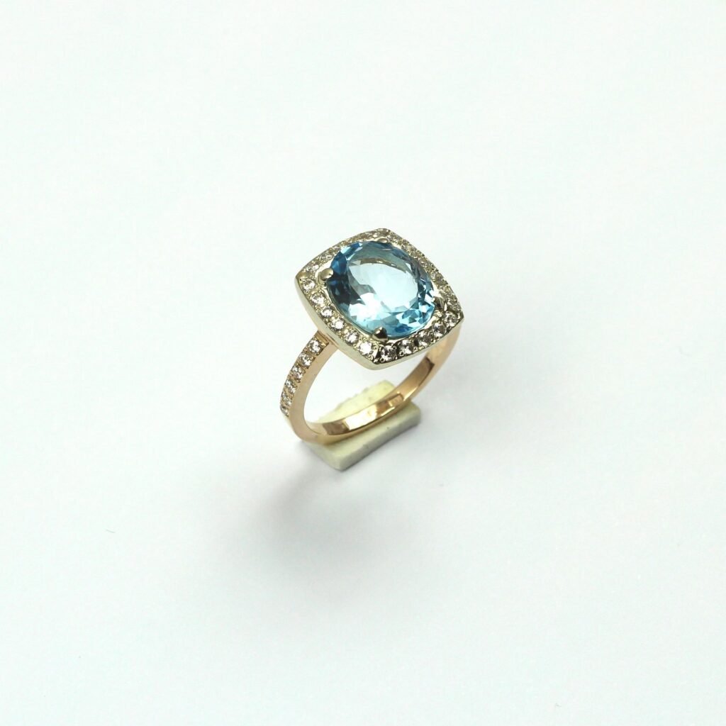 Moteriškas žiedas 3926