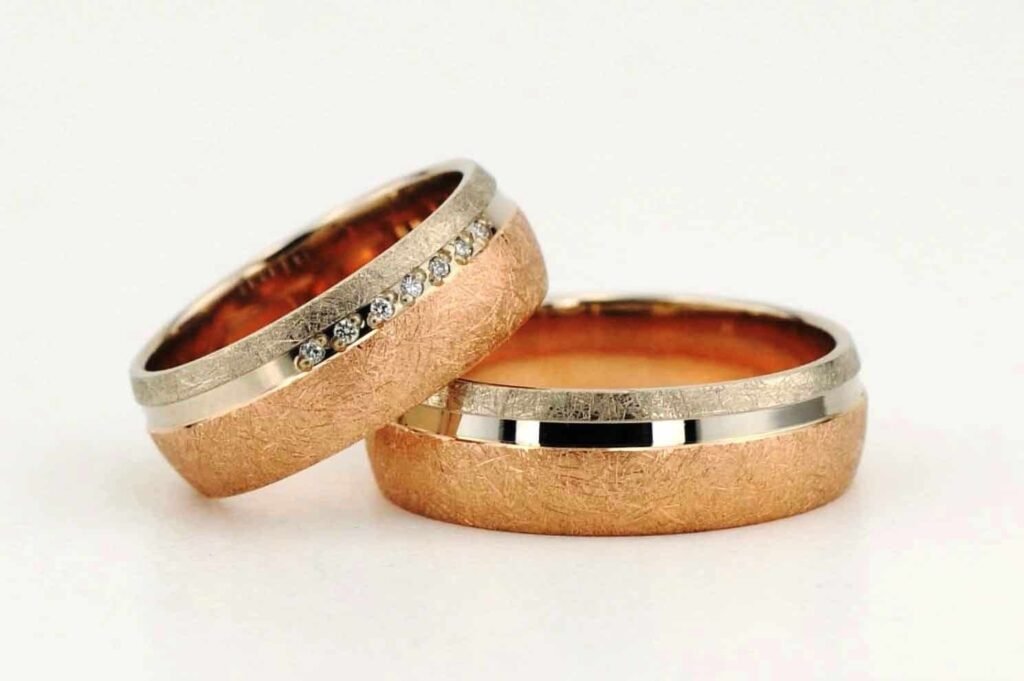 Vestuviniai žiedai finio