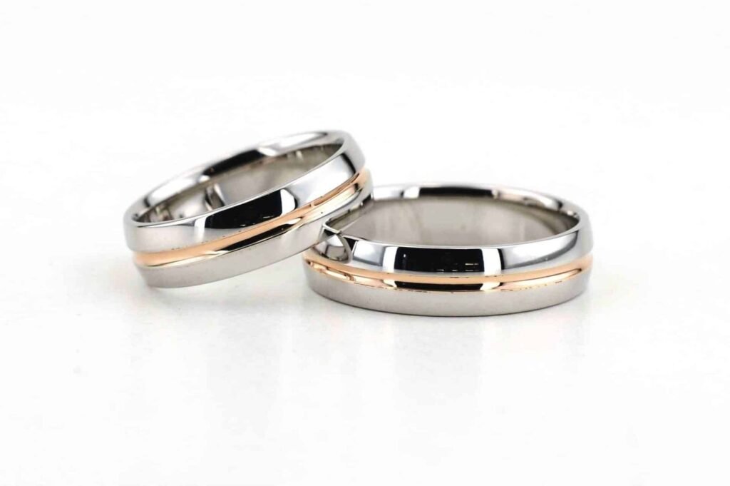 Laboro klasikinio stiliaus vestuviniai žiedai