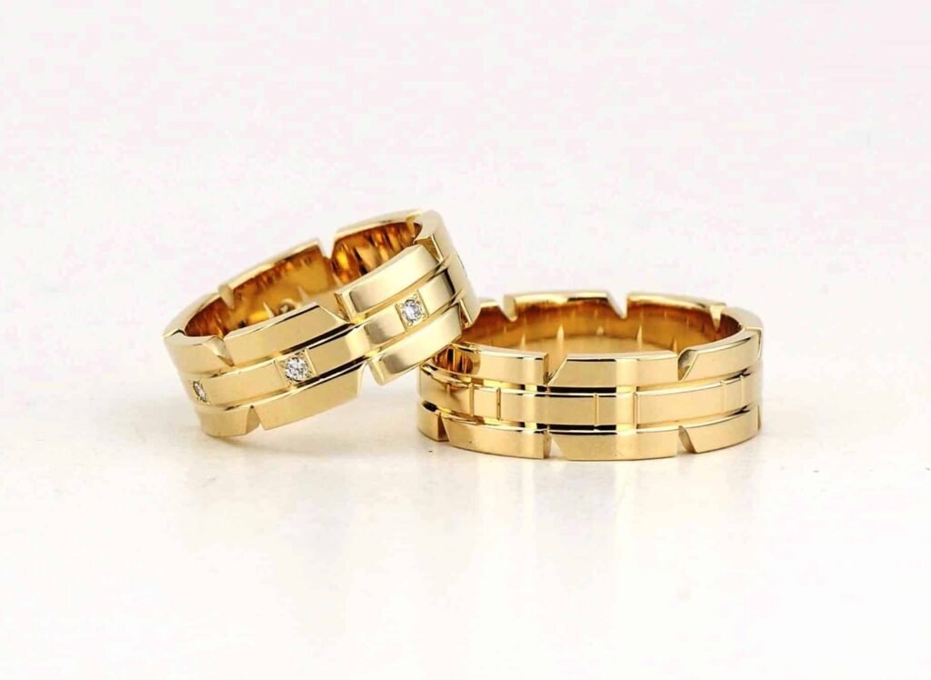 Merum modernaus stiliaus vestuviniai žiedai