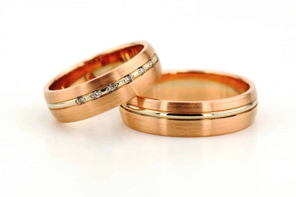 Oceanus klasikinio stiliaus vestuviniai žiedai