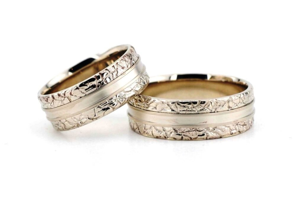 Oppidum modernaus stiliaus vestuviniai žiedai