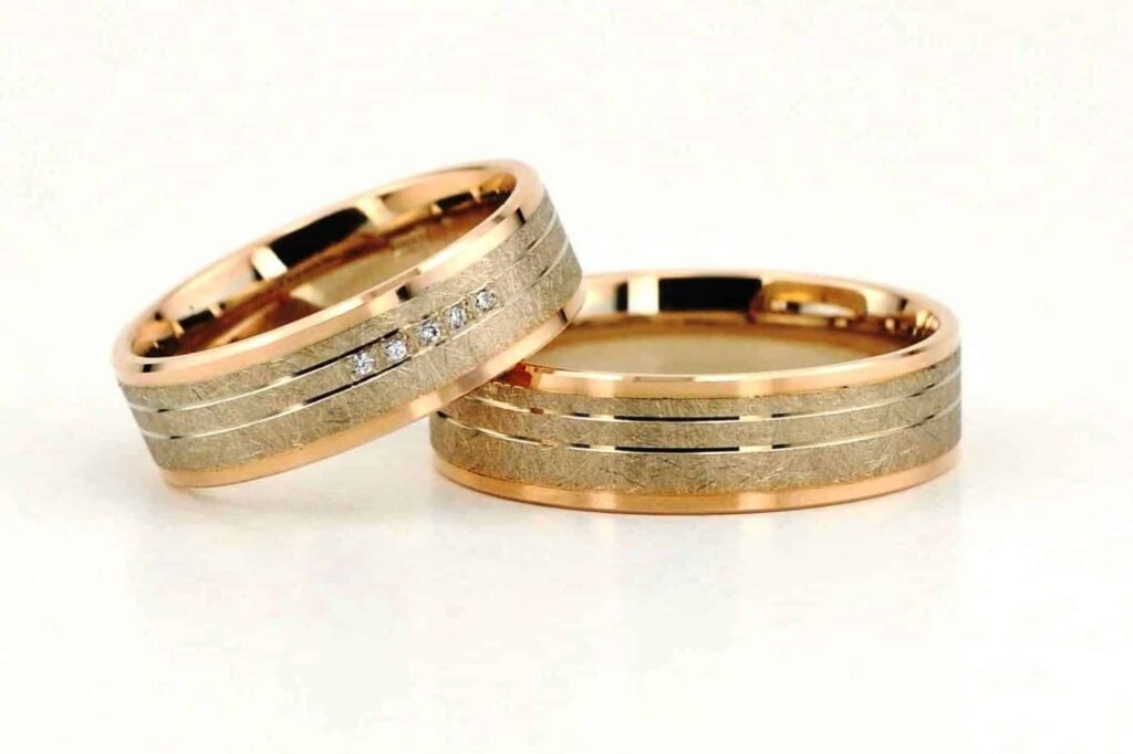 Percipio modernaus stiliaus vestuviniai žiedai